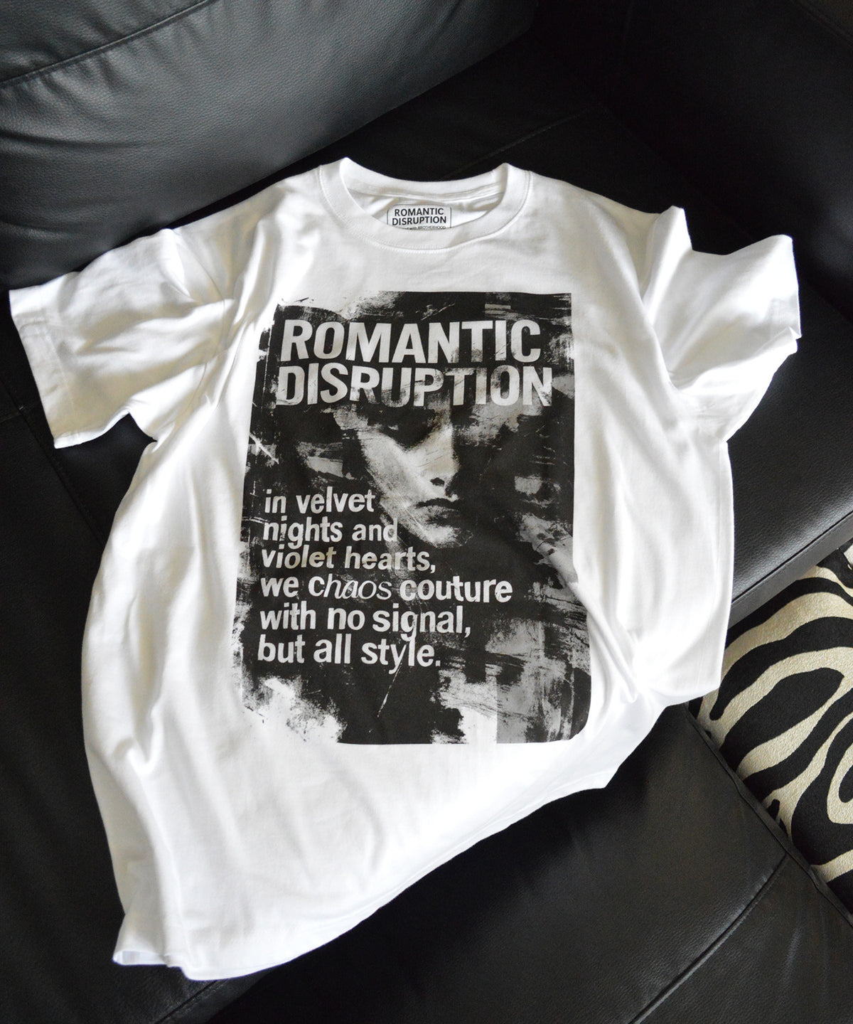 ご予約商品「7月末発送」【ROMANTIC DISRUPTION by BROTHERHOOD】Chaos in Vogue mono Tee Shirt