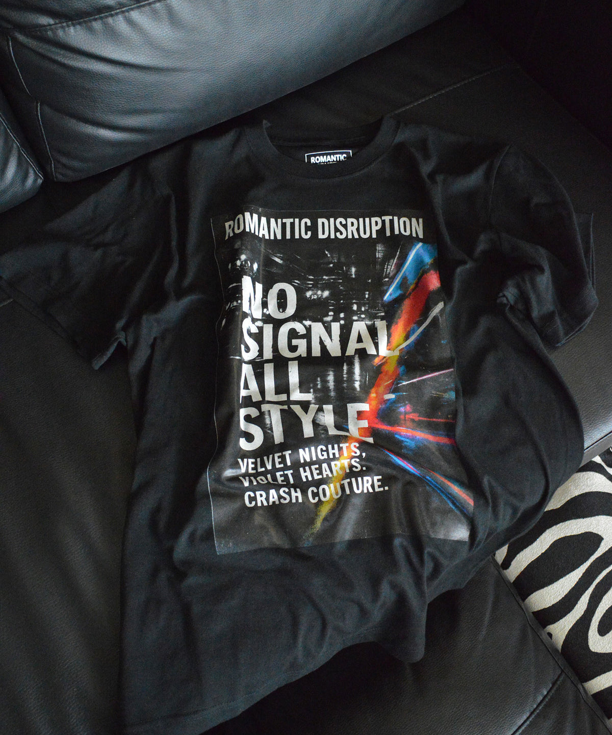 【ROMANTIC DISRUPTION】No Signal All Style Tee Shirt