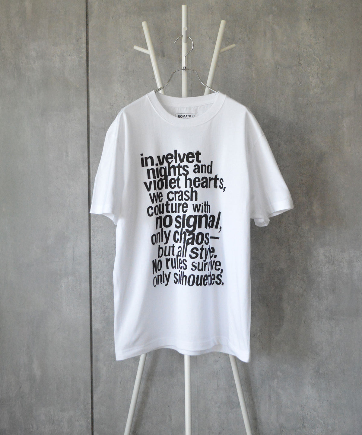 【ROMANTIC DISRUPTION】Silhouette Anthem Tee Shirt
