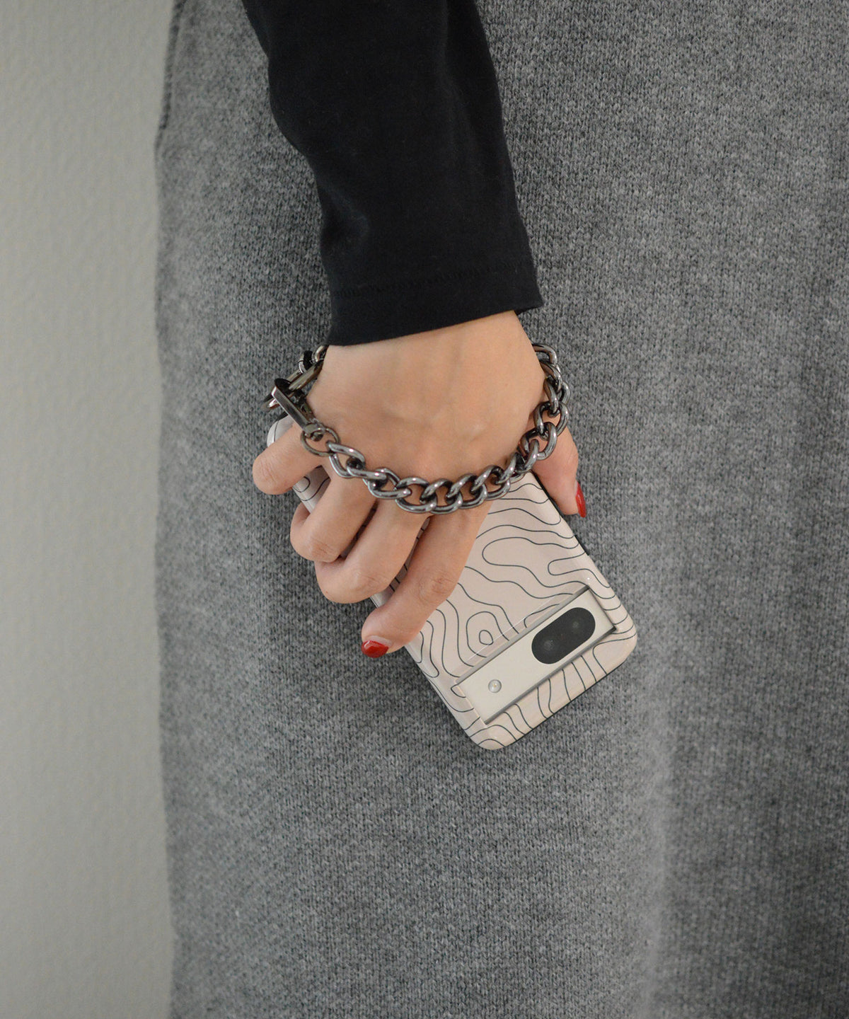 【BROTHERHOOD】Metal Big Curve Chain Wrist Strap(UNISEX)