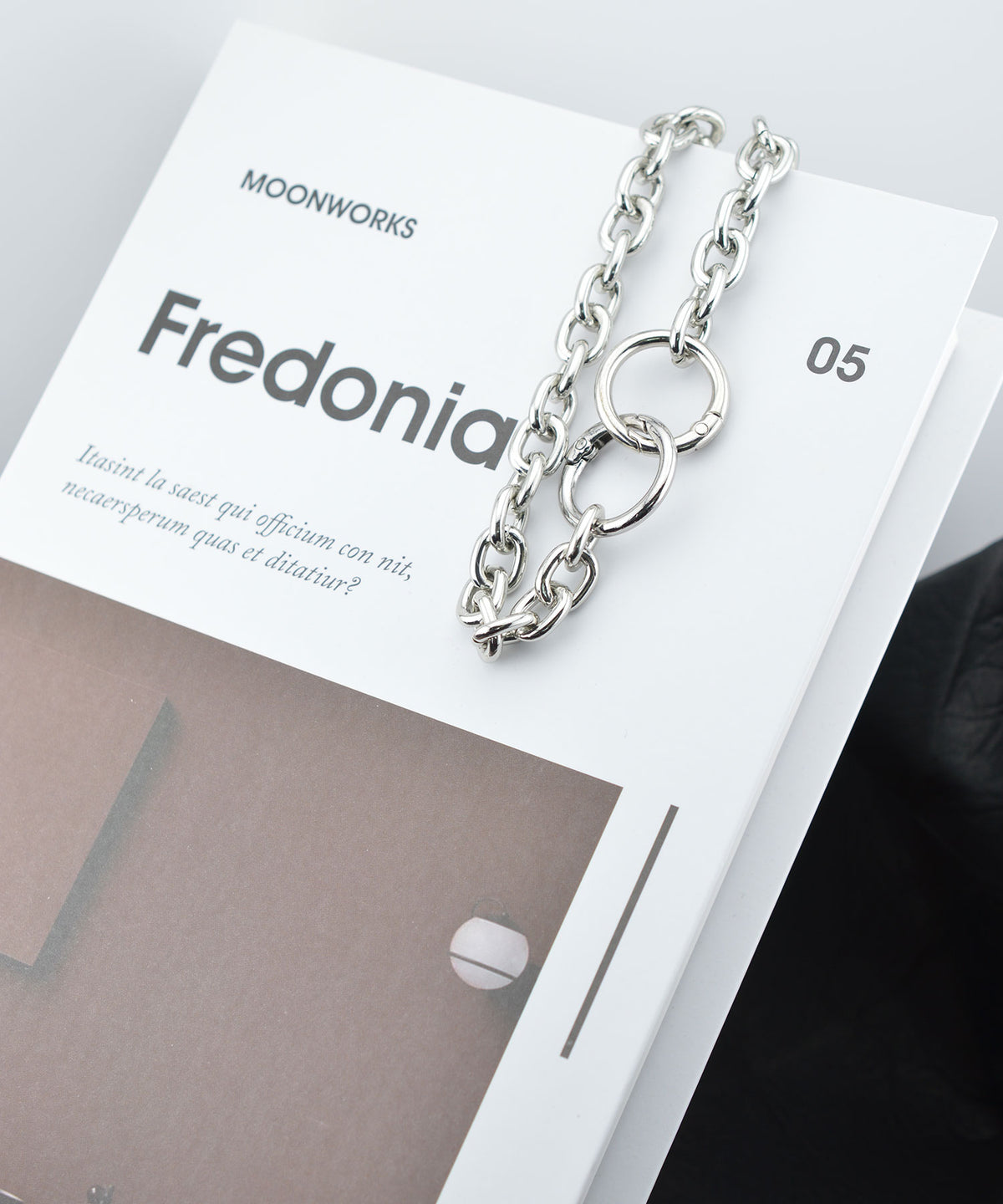 【BROTHERHOOD】Aluminum Orbit Chain Long Wrist Strap(UNISEX)