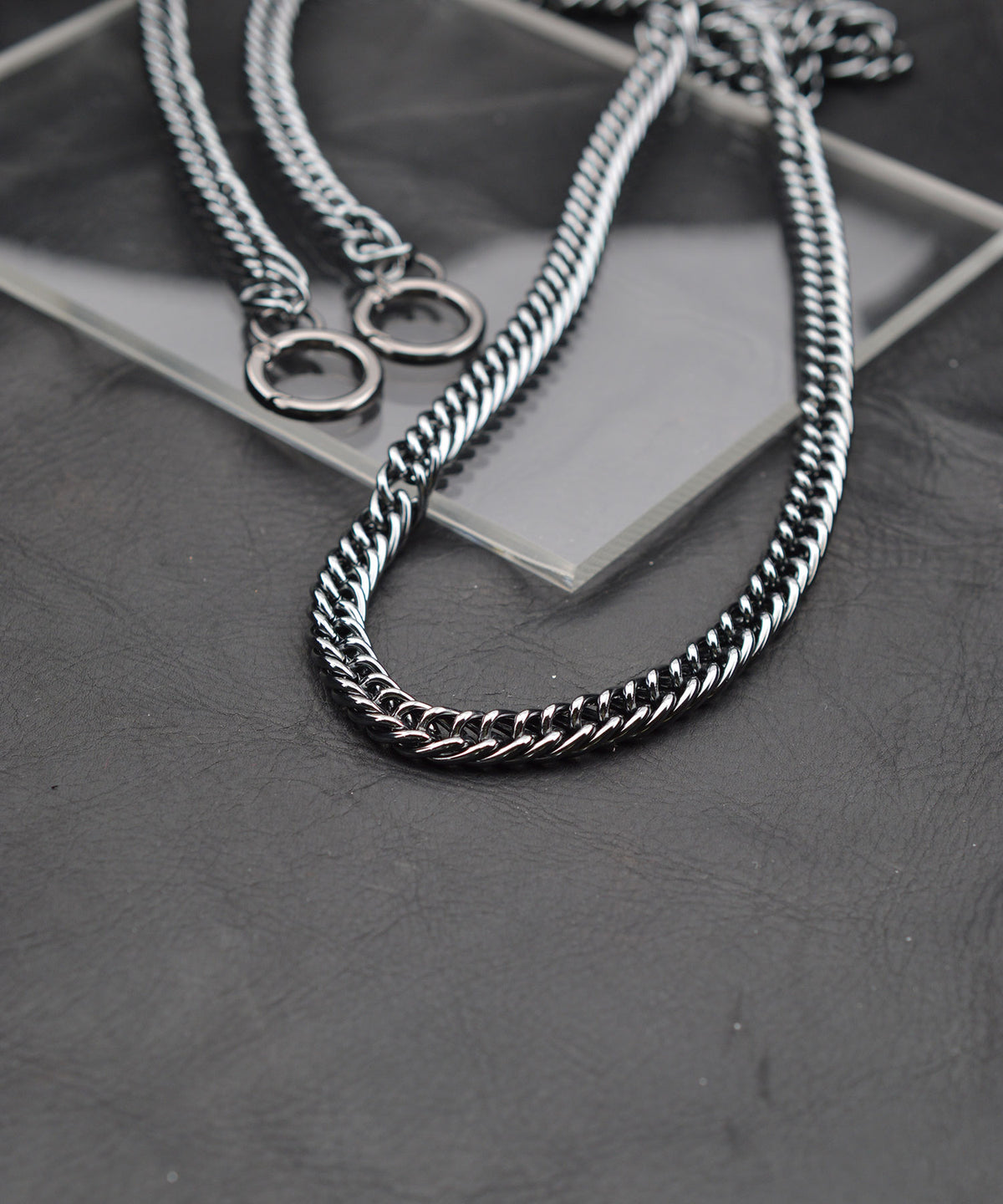 【BROTHERHOOD】Aluminum Curve Chain Shoulder Strap(UNISEX)