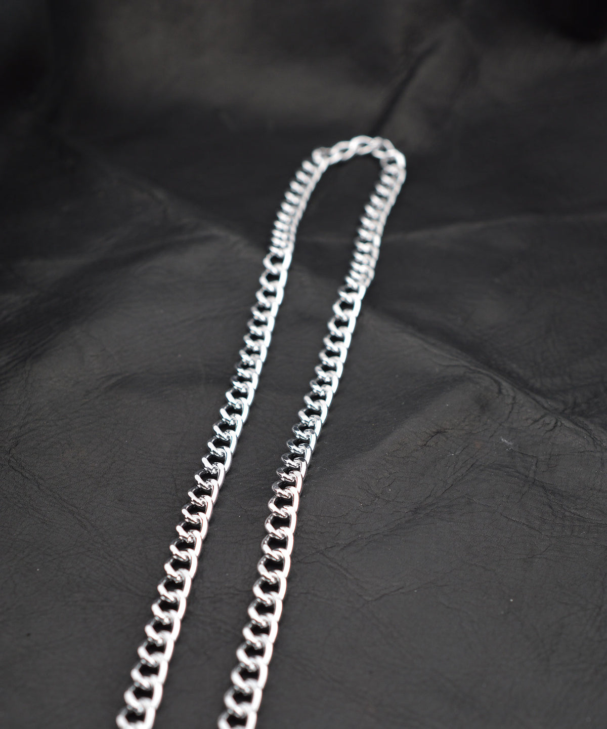 【BROTHERHOOD】Aluminum Flat Curve Chain Shoulder Strap(UNISEX)