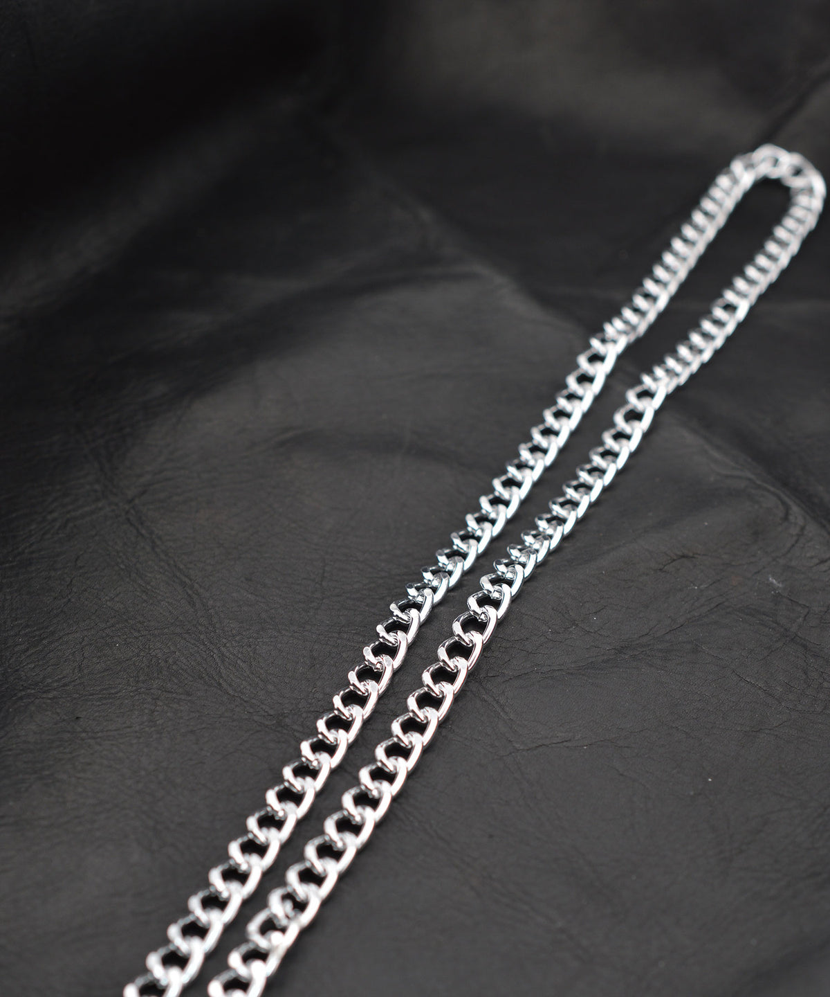 【BROTHERHOOD】Aluminum Flat Curve Chain Shoulder Strap(UNISEX)