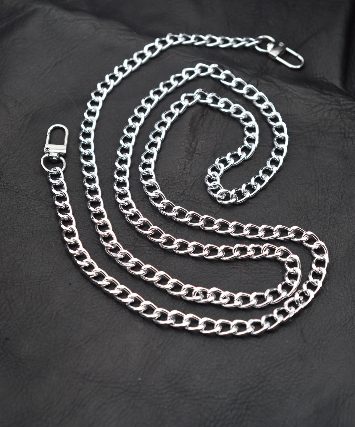 【BROTHERHOOD】Aluminum Flat Curve Chain Shoulder Strap(UNISEX)