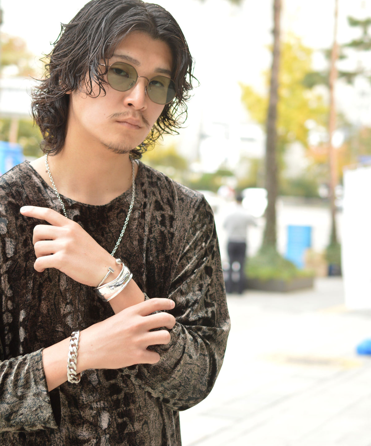 【Wave Plate Bangle】(UNISEX)-Zinc SILVER- / ウェーブプレート バングル