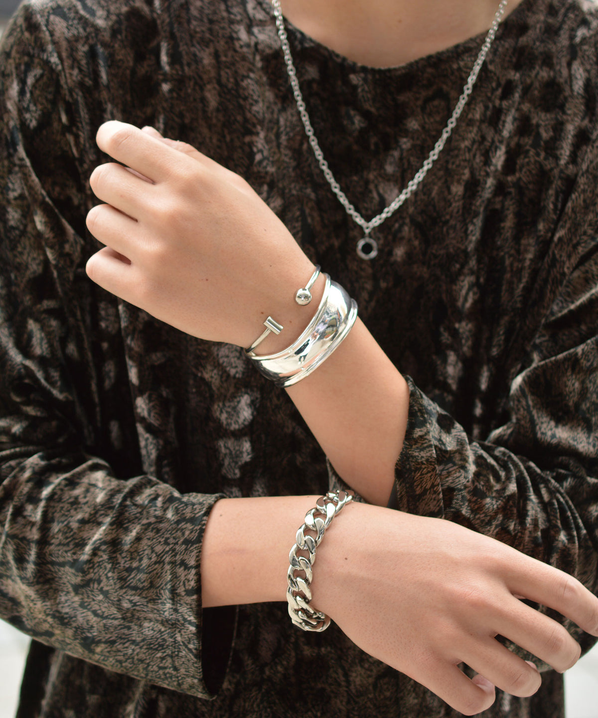 【Takeru. for BROTHERHOOD】Ball & T-Bar Bangle "Surgical Stainless Steel 316L"-Stainless SILVER