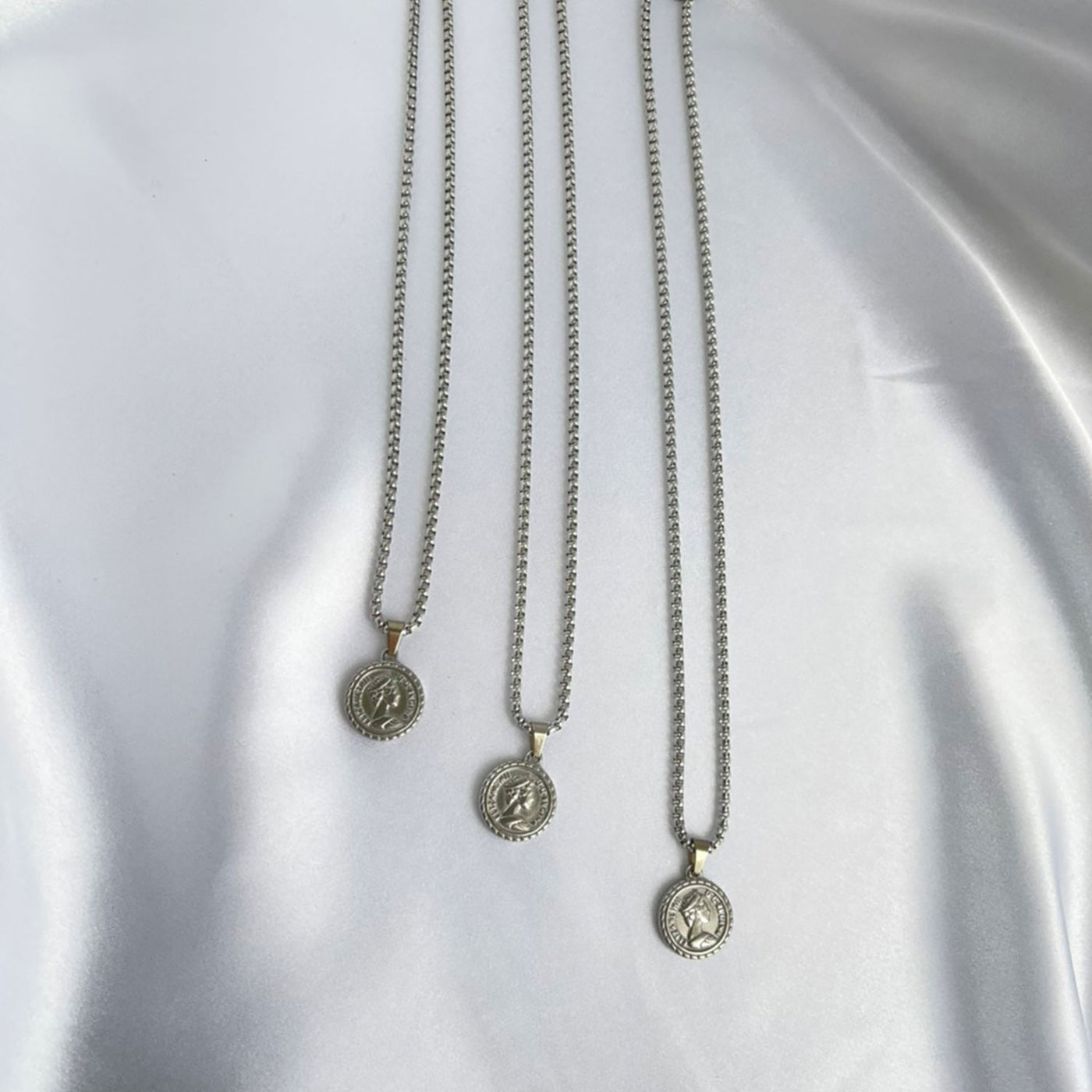 【Elizabeth Coin Necklace】サージカル ステンレス エリザベス コイン ネックレス(UNISEX)